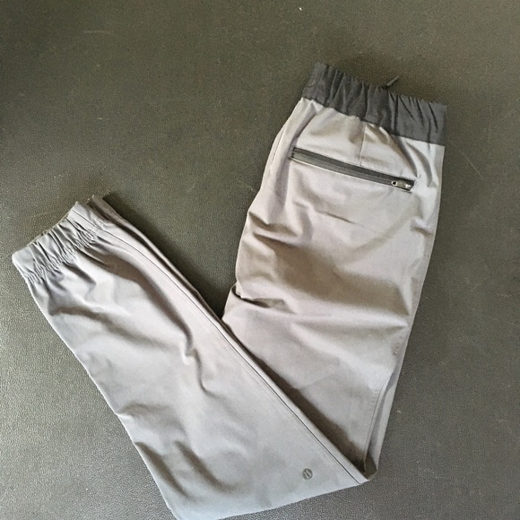 lululemon athletica Other - Lululemon Men’s Warpcity jogger. Size S.